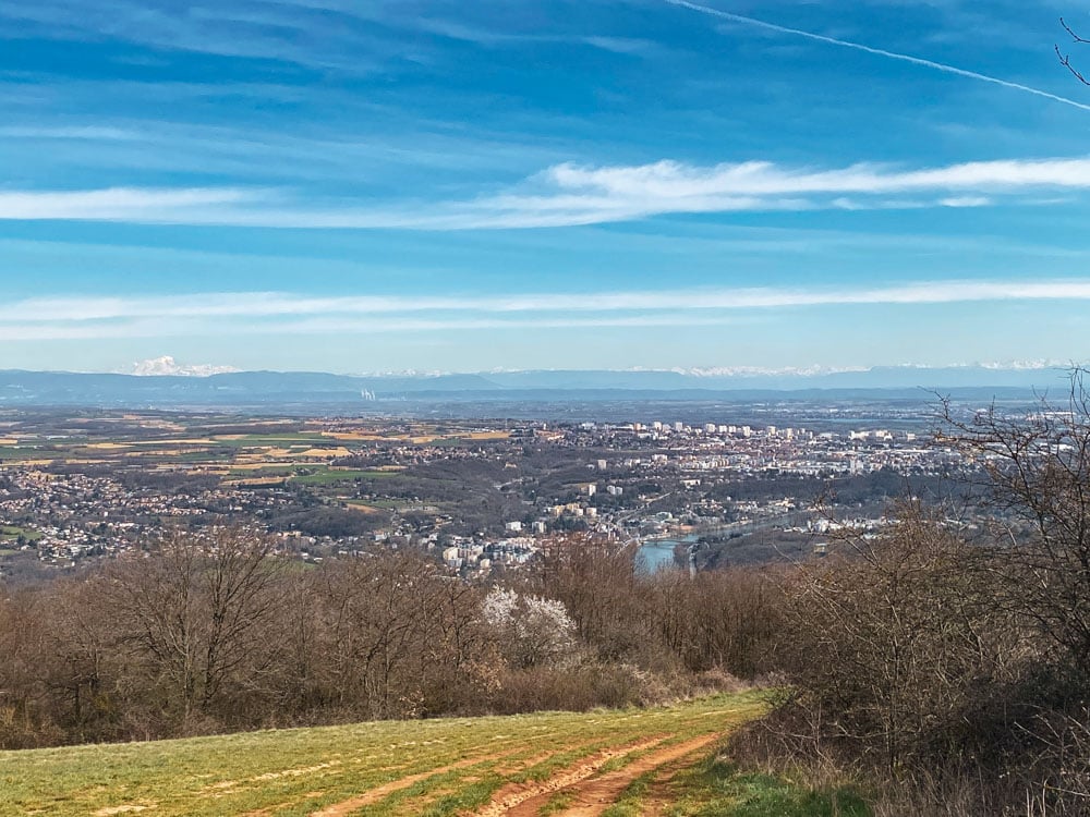 On a testé une balade au Mont Thou et sa vue à couper le souffle