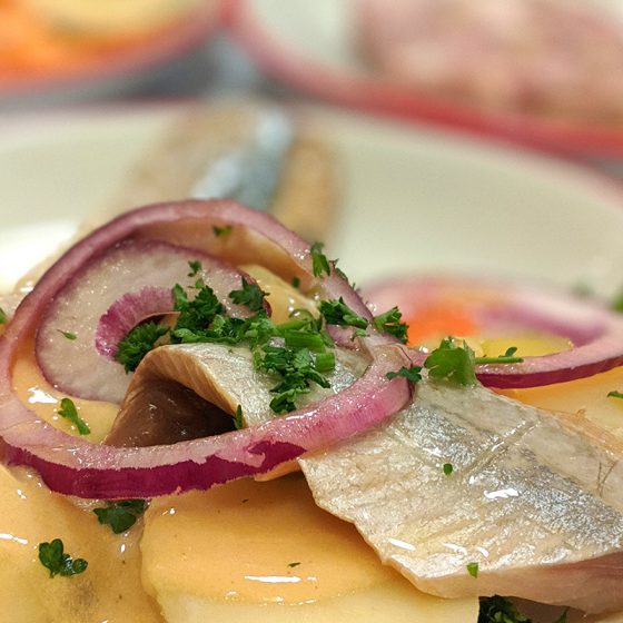 On a testé Le Bouillon Maurice, le resto le moins cher de la Presqu'île