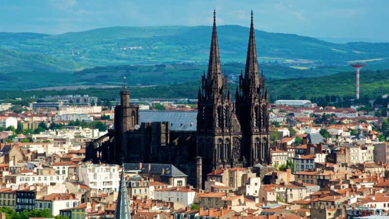 Cathedrale de Clermont Ferrand Cathedrale de Clermont Ferrand