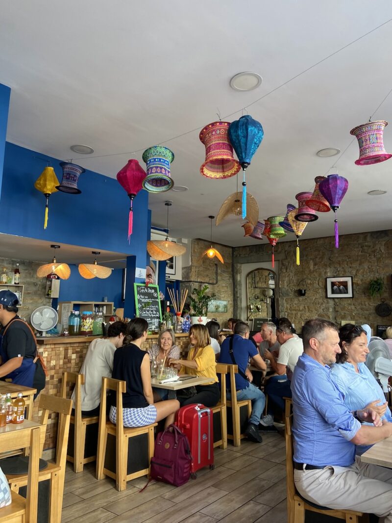 Chez Bànôi, la cantine familiale vietnamienne du 3ème Chez Bànôi, la cantine familiale vietnamienne du 3ème