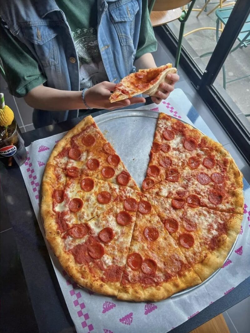 Slice : la pizzeria new-yorkaise (Lyon 7)