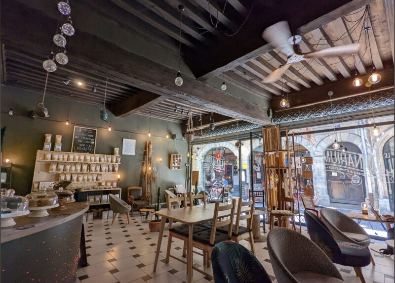 Top 10 des adresses les plus cosy de Lyon pour démarrer 2025 en douceur