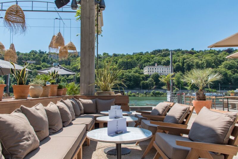 Top 6 des terrasses lyonnaises immanquables pour profiter du printemps sous le soleil Top 6 des terrasses lyonnaises immanquables pour profiter du printemps sous le soleil