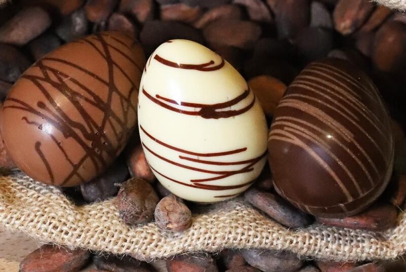 Meilleurs chocolatiers de Lyon : 12 adresses pour se régaler à Pâques 489822651 1227216802741823 8460424462375398617 n e1744877254804