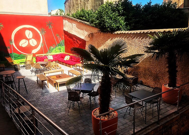 caché cour intérieure terrasse lyon