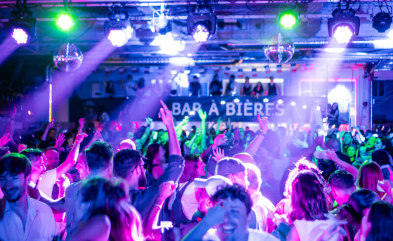 Bal des pompiers à Lyon