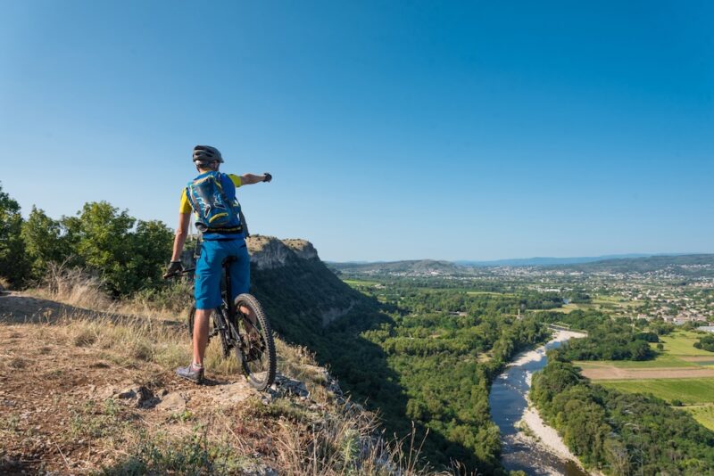 Circuit VTT sur un volcan