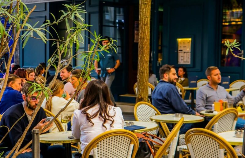 Les 10 restos où inviter ses parents à Lyon (et se faire inviter) 494599143 122150141510483828 837943828153369659 n e1754579183715
