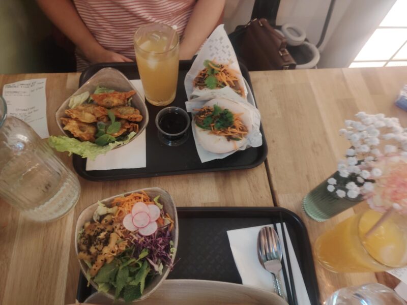 Kokuni - plats La gourmandise est de rigueur chez Kokuni