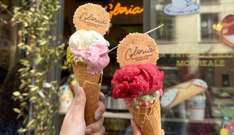 A deux cest toujours meilleur chez un glacier 🍦😋Glace IceCream ADeux Plaisir Gourmandis e1776244649300