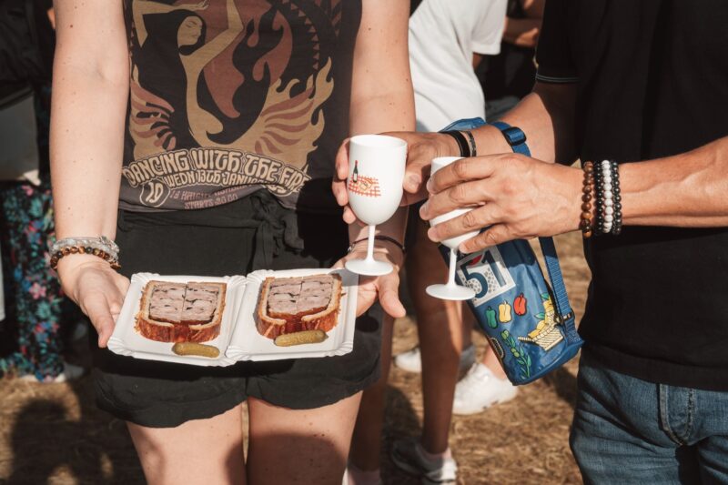 festival perouges se restaurer