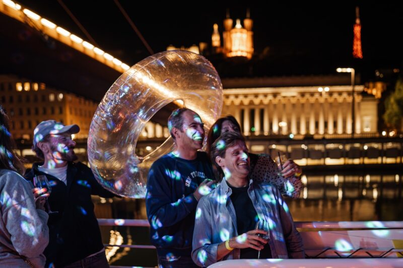 Summer Love Boat : le bateau le plus cool de la ville revient le 18 juillet Loveboat2 35