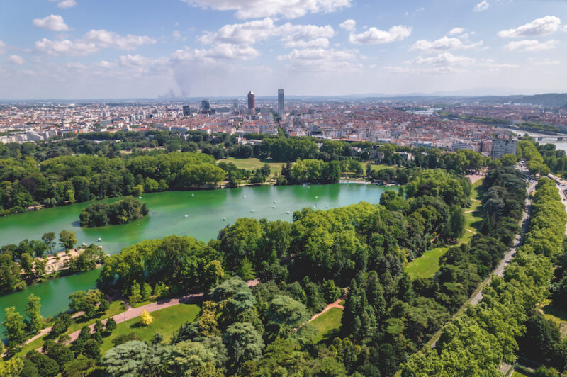 Les 5 pires endroits où pique-niquer à Lyon eg 8 parc de la tecc82te d or lyon drone service