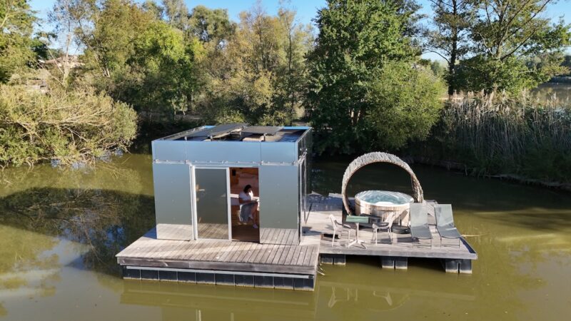 cabane insolite à 1h de lyon 