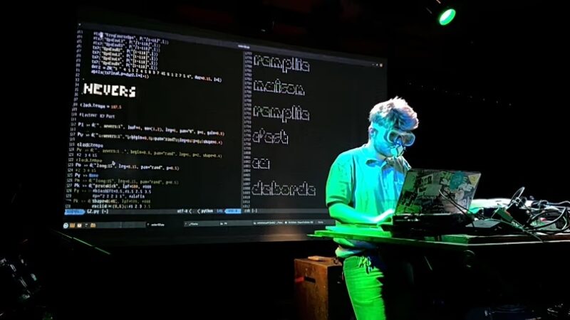 Performance de live coding au bar Olmé à Lyon